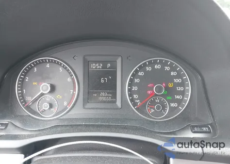 2010 Volkswagen Jetta Limited Edition из США, поврежденный, VIN 3VWRZ7AJ0AM105047